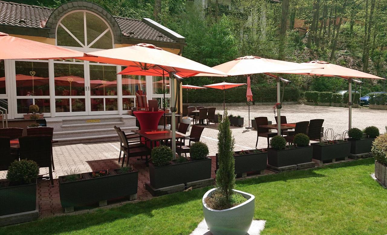 Hotel Goldbaechel Wachenheim an der Weinstraße Zewnętrze zdjęcie